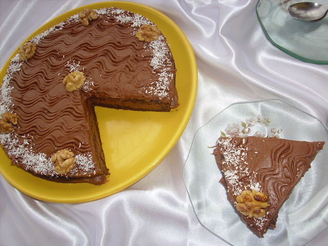 Tort de morcovi cu ciocolata1346